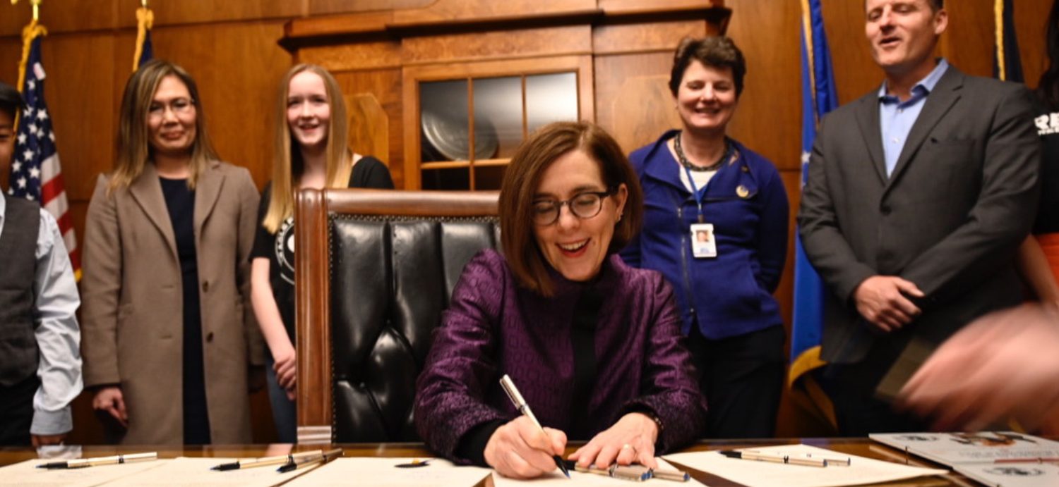 Oregon becomes 11th state to help save lab animals